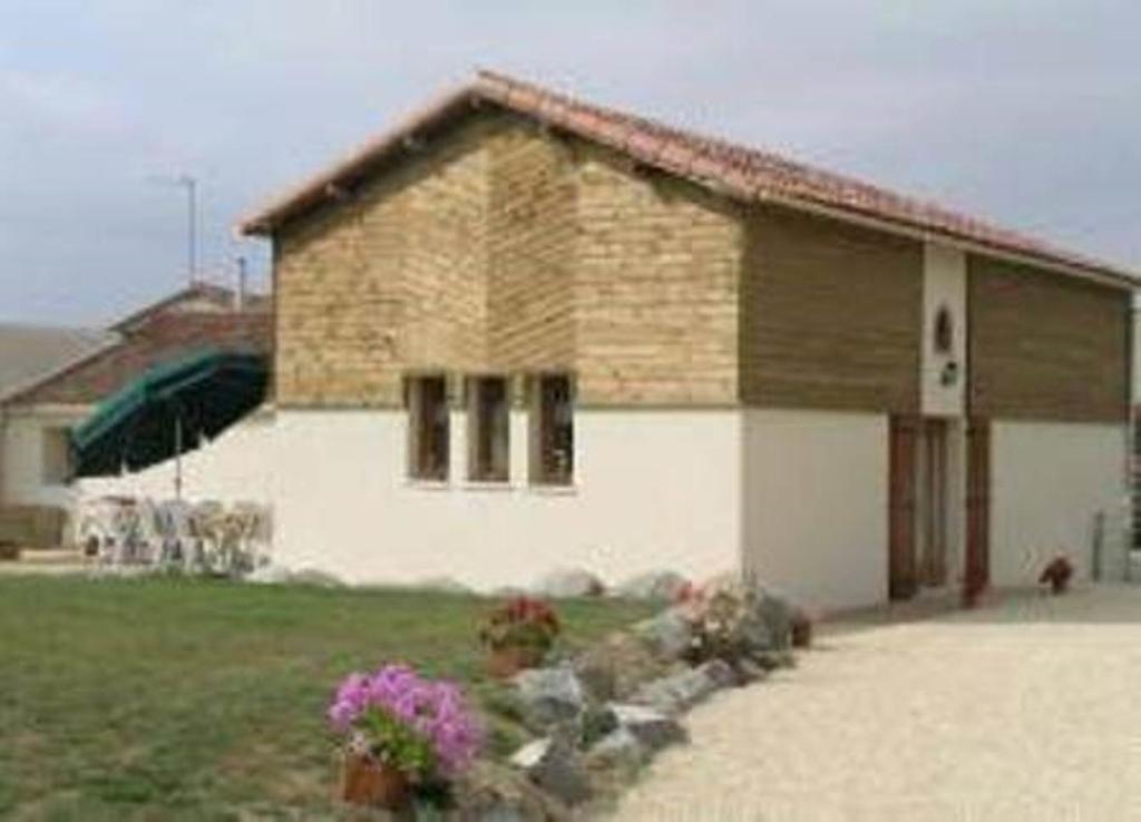 De L'ivronniere Holiday home
